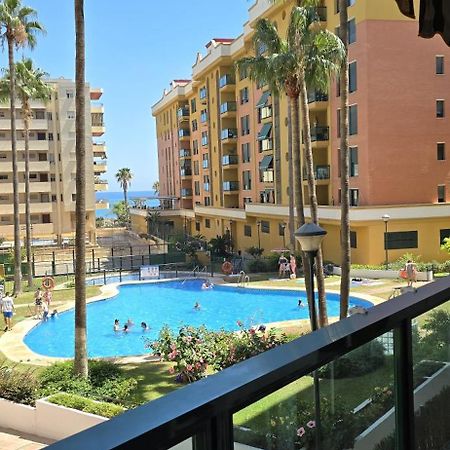 Apartamento Cozy Inns Beach 托雷莫利诺斯 外观 照片